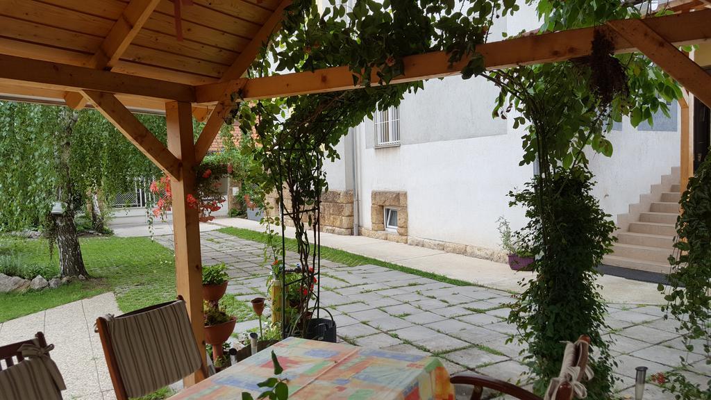 Levandium Apartman Apartamento Miskolc Exterior foto